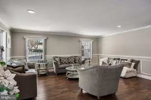 33 New Pond Ln, Willingboro, NJ 08046 - Photo 7