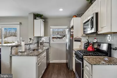 33 New Pond Lane, Willingboro, NJ 08046 - Photo 11