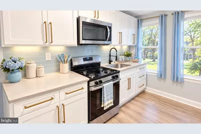 212 Warren Street, Beverly, NJ 08010 - Photo 7
