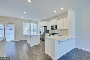 108 Levis Dr, Mount Holly, NJ 08060 - Photo 15