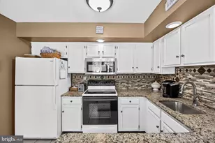 405 New Rd, Southampton, NJ 08088 - Photo 11