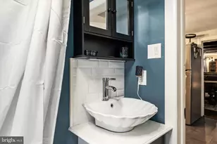 6 W Church St, Bordentown, NJ 08505 - Photo 17