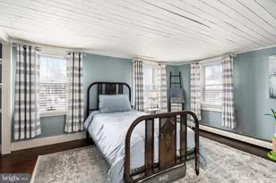 6 W Church St, Bordentown, NJ 08505 - Photo 23