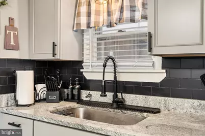 6 W Church Street, Bordentown, NJ 08505 - Photo 11