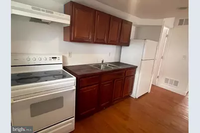 106 W Camden Avenue #TOP FLOOR IN REAR, Moorestown, NJ 08057 - Photo 11