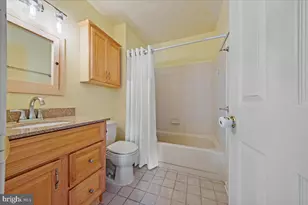 2 Burke Dr, Medford, NJ 08055 - Photo 47