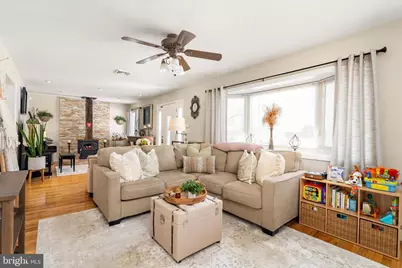 387 Chesterfield-Jacobstown Road, Wrightstown, NJ 08562 - Photo 3