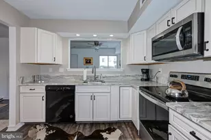 375 Woodlake Dr, Marlton, NJ 08053 - Photo 17