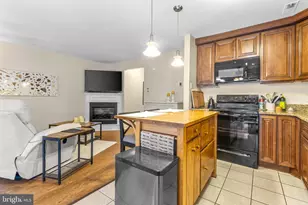 34 Provincetown Dr, Marlton, NJ 08053 - Photo 9