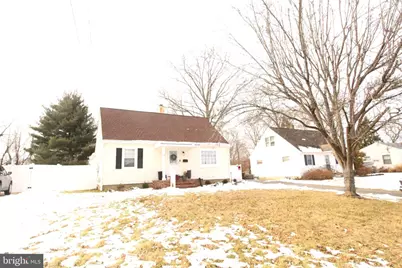 39 Charles Bossert Dr, Bordentown, NJ 08505 - Photo 3