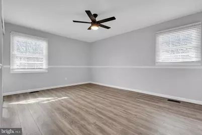 100 Evergreen Drive, Willingboro, NJ 08046 - Photo 31