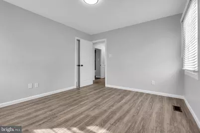 100 Evergreen Drive, Willingboro, NJ 08046 - Photo 37