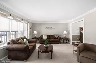 247 Southview Dr, Delran, NJ 08075 - Photo 15