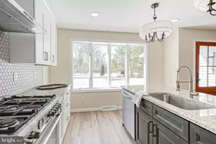 343 Tavistock Dr, Medford, NJ 08055 - Photo 7