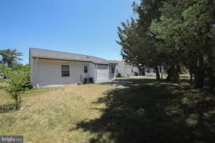 87 Huntington Dr, Southampton, NJ 08088 - Photo 7