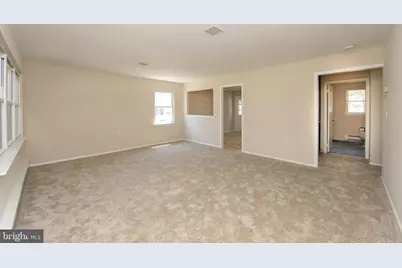 87 Huntington Drive, Southampton, NJ 08088 - Photo 11