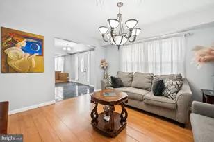 77 Winterberry Ln, Willingboro, NJ 08046 - Photo 7