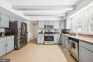 77 Winterberry Ln, Willingboro, NJ 08046 - Photo 13