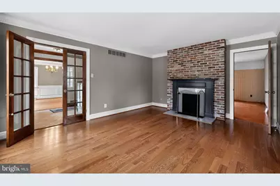 200 Laurel Lane, Mount Laurel, NJ 08054 - Photo 3