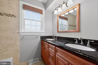 200 Laurel Lane, Mount Laurel, NJ 08054 - Photo 19