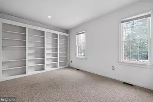 200 Laurel Ln, Mount Laurel, NJ 08054 - Photo 13