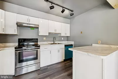 275 Green Street #5-H4, Edgewater Park, NJ 08010 - Photo 13