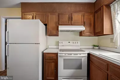 77 Sheffield Place, Southampton, NJ 08088 - Photo 13