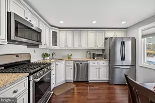 22 E Close, Moorestown, NJ 08057 - Photo 5