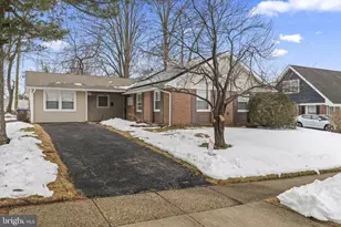 24 Pilgrim Ln, Willingboro, NJ 08046 - Photo 3