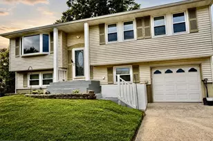 610 Ogden Dr, Westampton, NJ 08060 - Photo 1