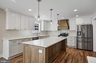 212 Diane Ave, Delran, NJ 08075 - Photo 3