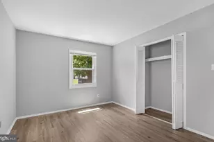 20 Executive Ln, Willingboro, NJ 08046 - Photo 13