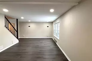 104 Chaucer Rd, Mount Laurel, NJ 08054 - Photo 7