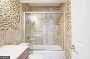 25 S Church Rd, Maple Shade, NJ 08052 - Photo 15