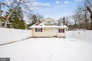 602 S Lakeshore Dr, Browns Mills, NJ 08015 - Photo 25