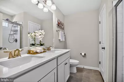 104 Levis Drive, Mount Holly, NJ 08060 - Photo 9