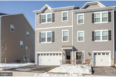 54 Rome Way, Mount Laurel, NJ 08054 - Photo 1