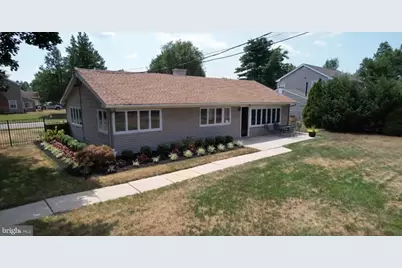 81 Somerset Drive, Willingboro, NJ 08046 - Photo 1