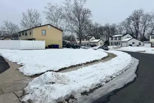 12 Neptune Ln, Willingboro, NJ 08046 - Photo 5