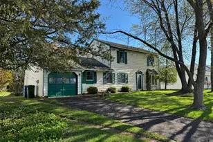 17 Grayburn Dr, Marlton, NJ 08053 - Photo 3