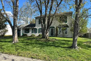 17 Grayburn Dr, Marlton, NJ 08053 - Photo 1