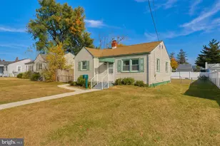 610 Lee Ave, Beverly, NJ 08010 - Photo 3