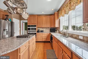7 Wright Dr, Chesterfield, NJ 08515 - Photo 11