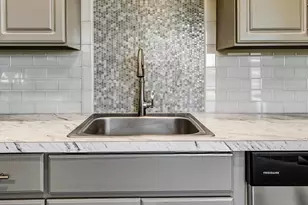 5210 Riverfront Dr, Palmyra, NJ 08065 - Photo 5