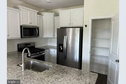 5 Katherine Drive, Burlington, NJ 08016 - Photo 3