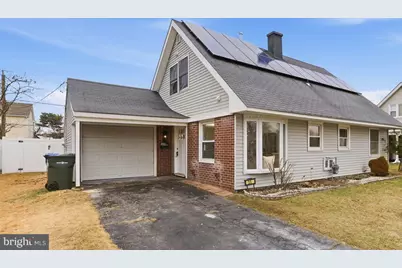 11 Birdseye Lane, Willingboro, NJ 08046 - Photo 1