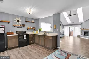 906 Chesterwood Ct, Marlton, NJ 08053 - Photo 5