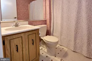 112 Village Ln, Mount Laurel, NJ 08054 - Photo 19