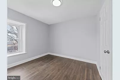 229 W Broad Street, Burlington, NJ 08016 - Photo 21