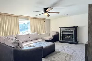 23 Lehigh Dr, Delran, NJ 08075 - Photo 3